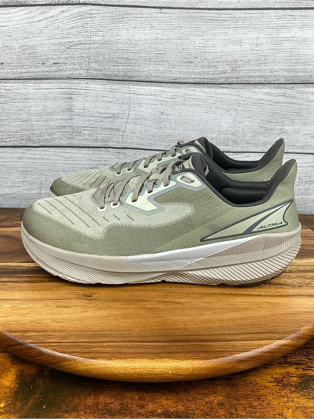 Altra Experience Flow Olive Green Men’s Running Shoes Sneaker Size 13 M
